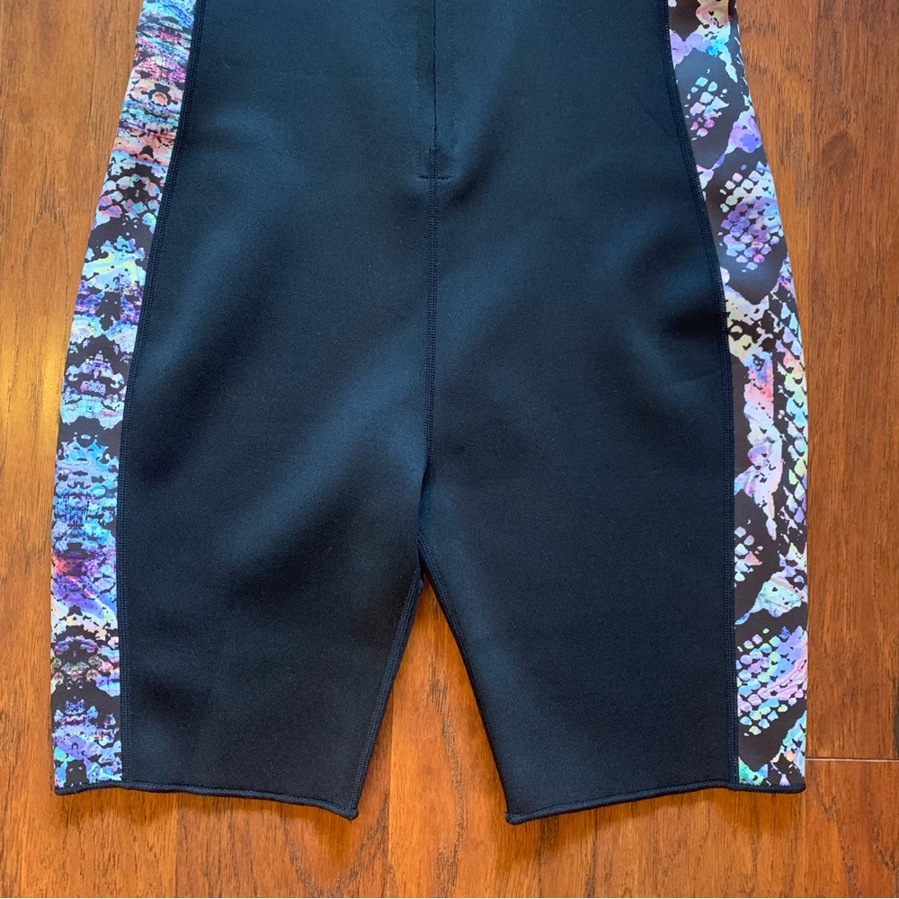 Sauna Suit Waist Trainer Black Rainbow Snake Print | Size M | NWOT - Picture 6 of 9